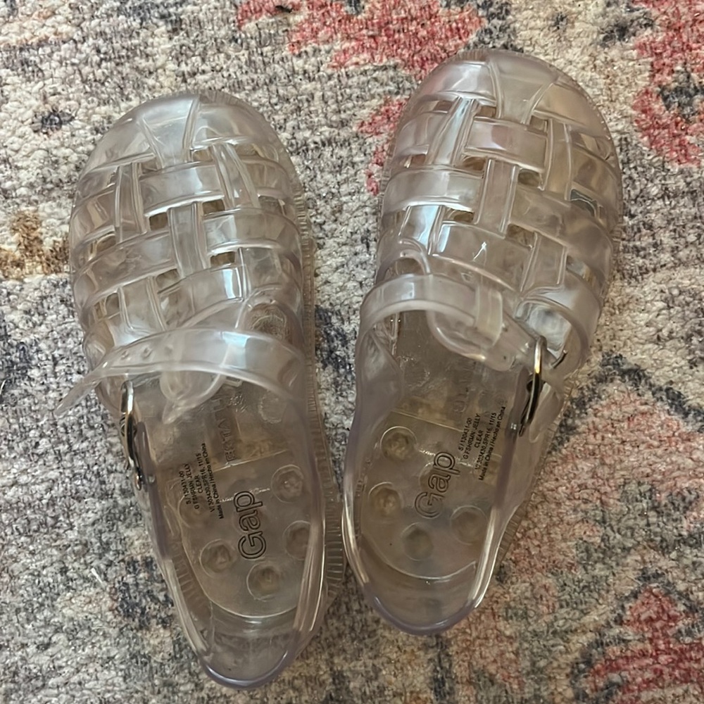 Gap Toddler Jellies Size 7